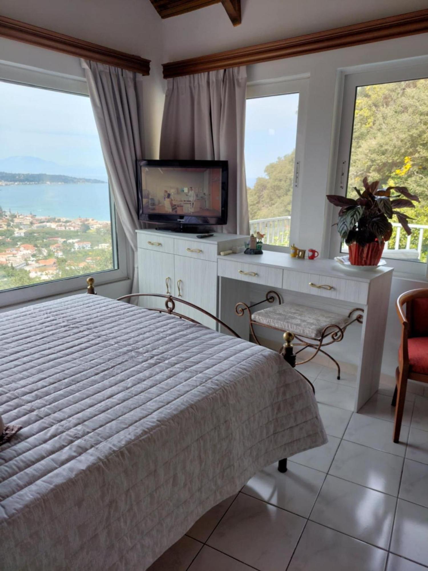Baso Hilltop Apartamento