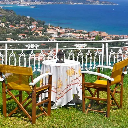 Baso Hilltop Apartments Argassi Extérieur photo