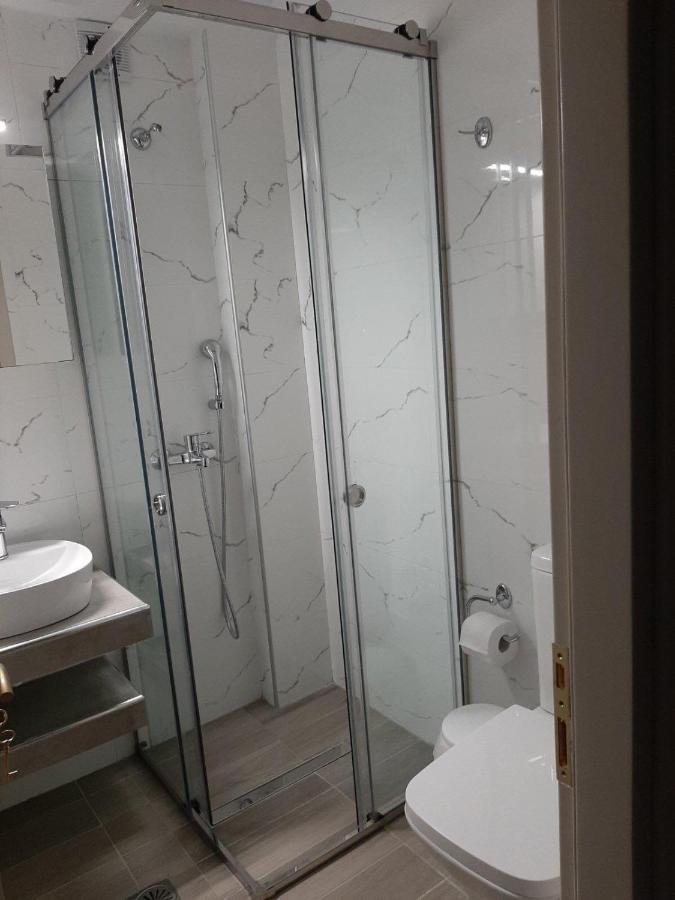 Baso Hilltop Appartement