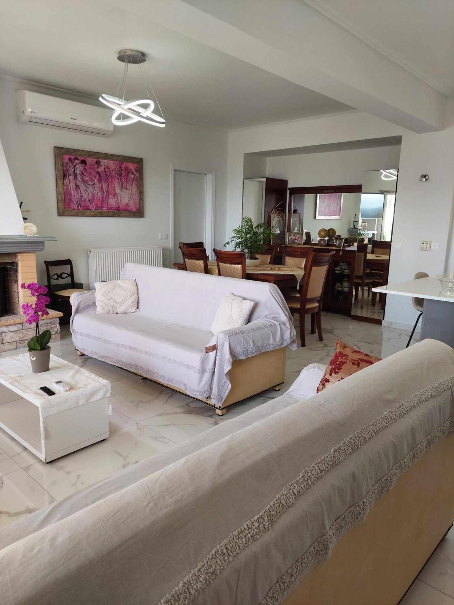 Baso Hilltop Appartement Argassi